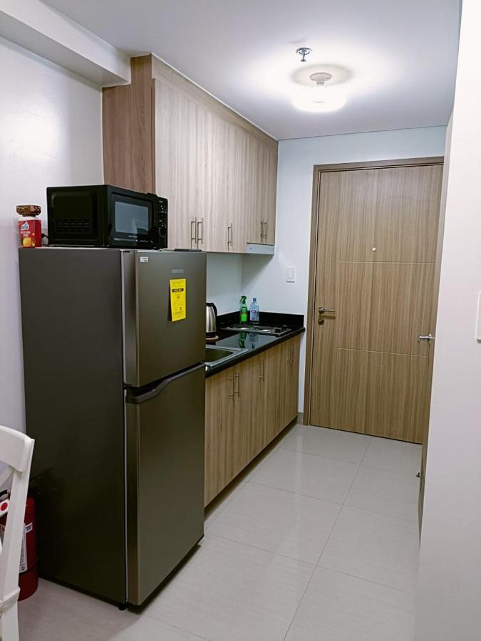 Home Away From Home Manila Luaran gambar